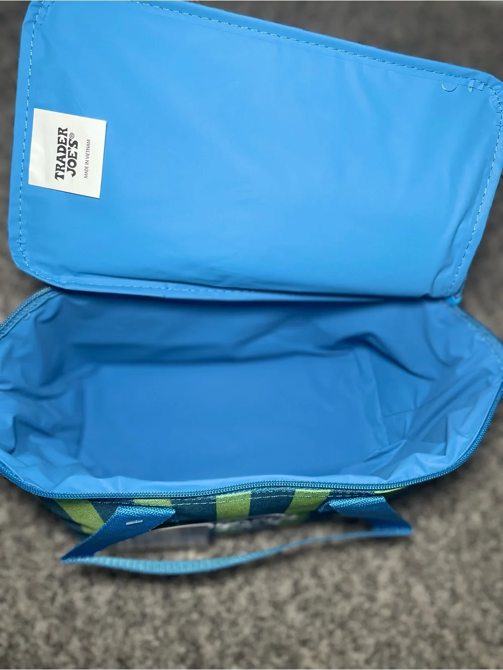 Trader JoeS nwt trader